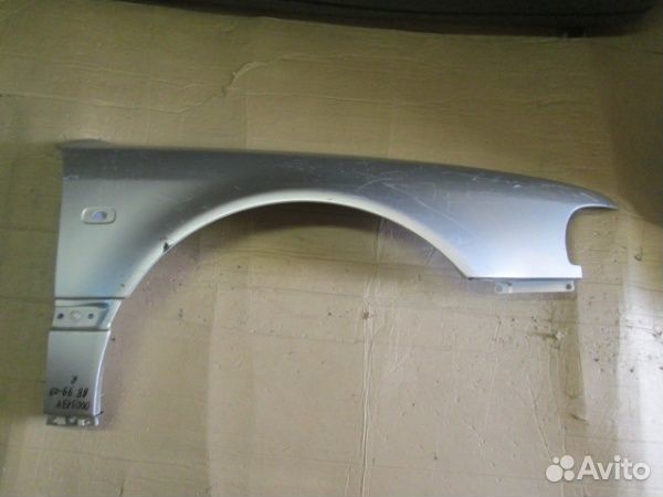 Крыло переднее правое Audi A8 D2 1994-2003
