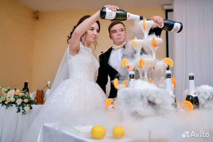 Пирамида из бокалов