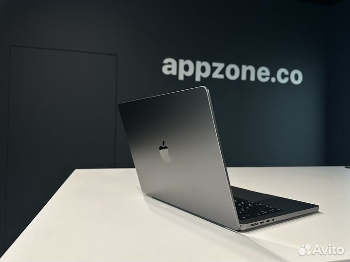 MacBook Pro 14 2021 M1 Pro 16Gb/512GB