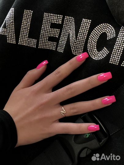 Маникюр, наращивание ногтей