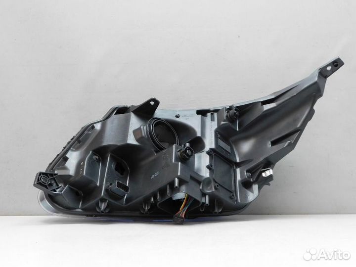 Фара правая Ford Explorer