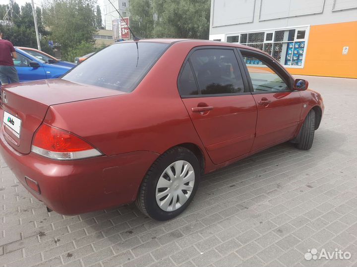 Mitsubishi Lancer 1.6 МТ, 2006, 200 000 км