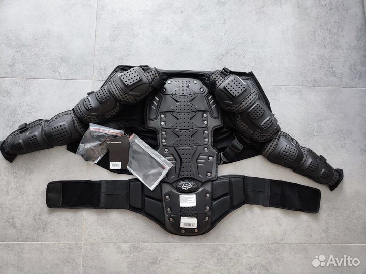 Новая защита Fox Titan Sport Jacket 10500 M