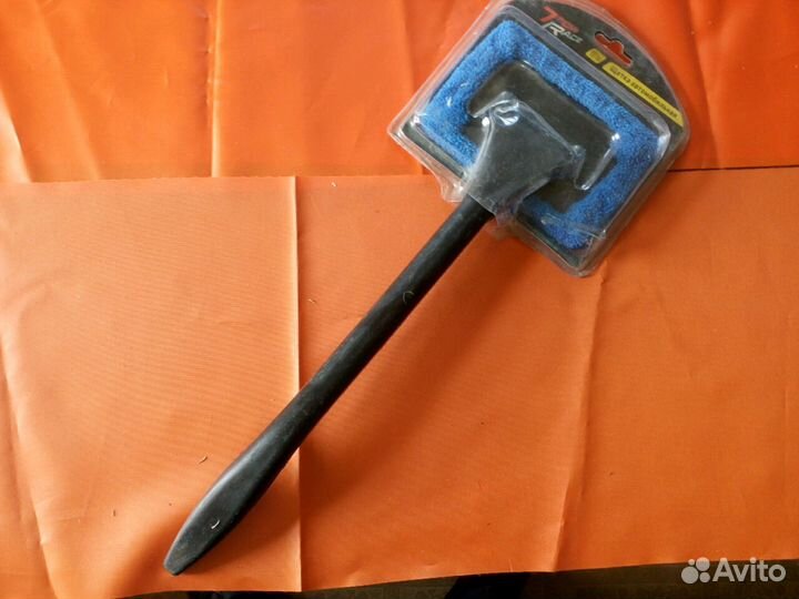 Щётка автомобильная и скребок от снега без ручки