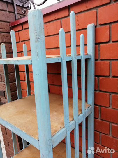 Этажерка старинная деревянная голубая. Лот 1