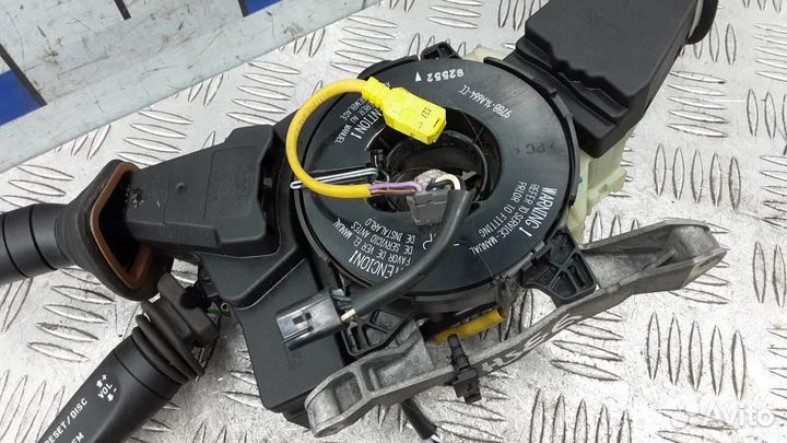 Переключатель поворотов подрулевой Ford Mondeo