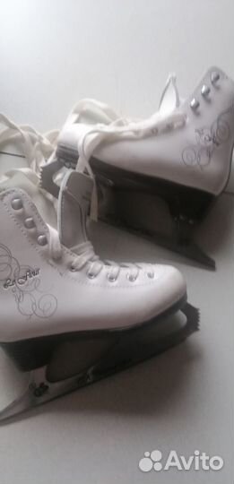 Продам коньки фигурные детские