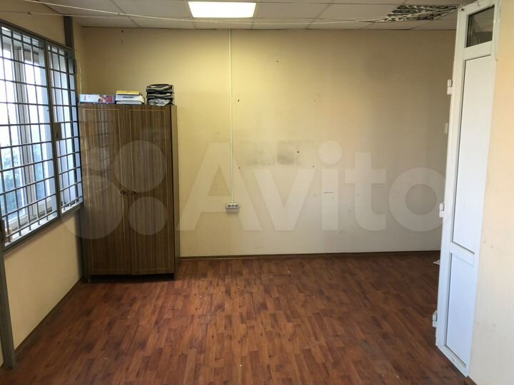 Помещение под Банк / Переводы 33.5 м²