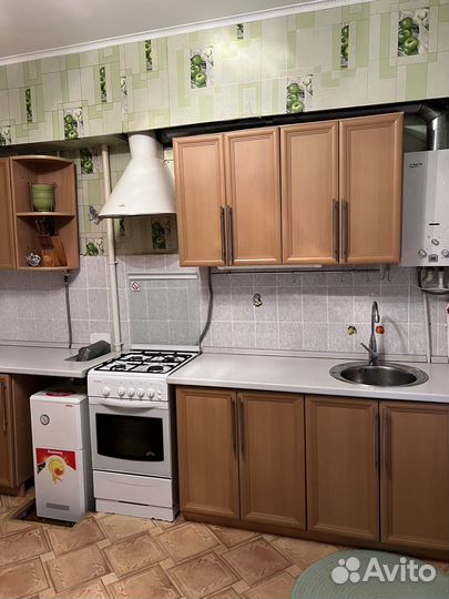 Кухонный гарнитур бу в хорошем состоянии