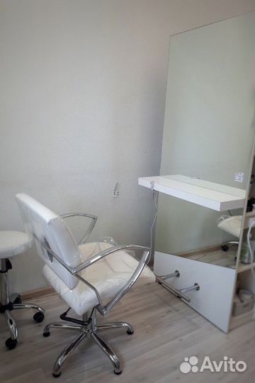 Аренда парикмахерского кресла