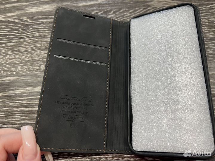 Чехол на iPhone 13 pro