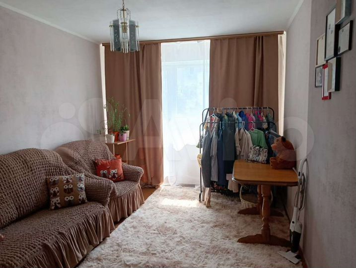 3-к. квартира, 61 м², 3/5 эт.