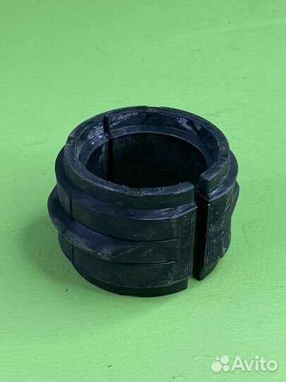 Втулка стабилизатора 53x77x56 (п) центр 2x \MB Act