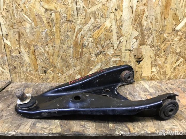 Рычаг подвески нижний передний левый Renault Logan