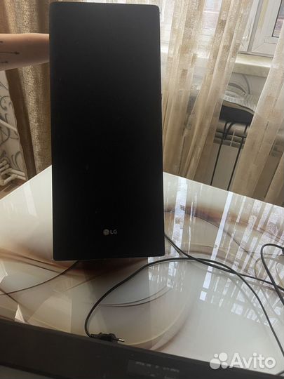 Саундбар lg