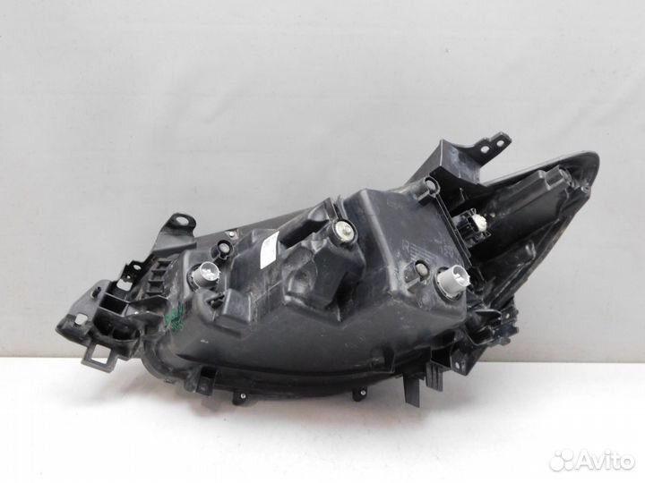 Фара правая Mazda CX-5