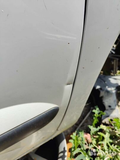 Peugeot 3008 дверь передняя правая