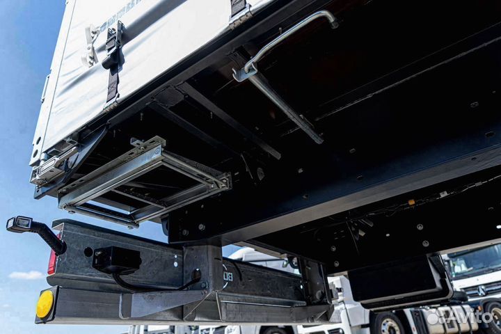 Полуприцеп тентованный Bonum 914275, 2024