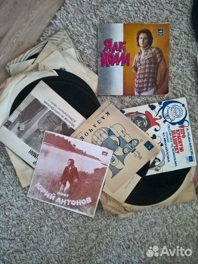 Старые грампластинки времён СССР