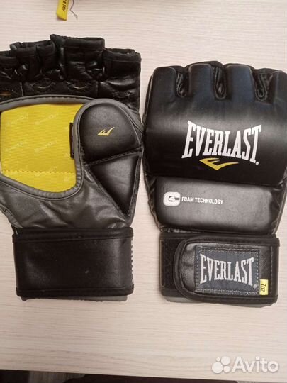Боксерские перчатки everlast