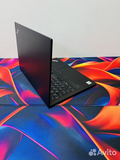 ThinkPad T14s i7 + LTE
