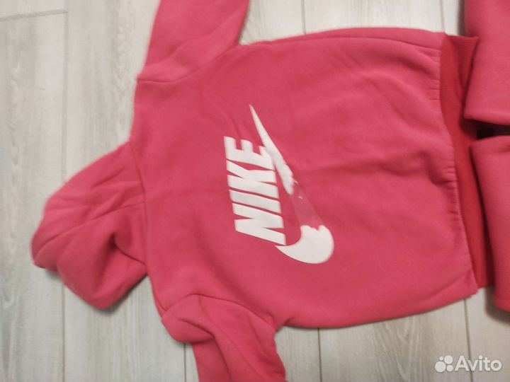 Спортивный костюм для девочки 8-9 лет