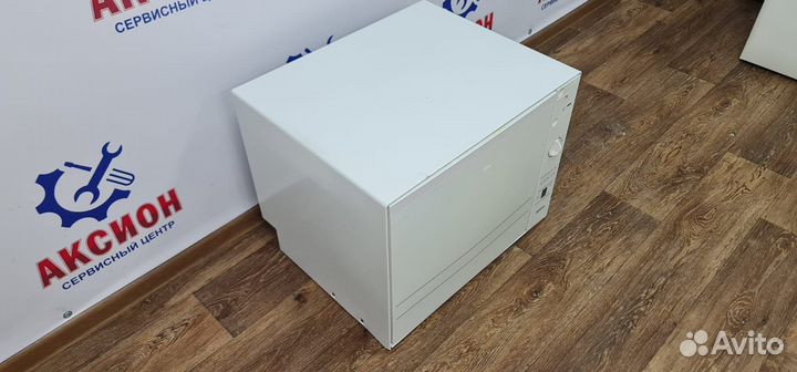 Компактная посудомоечная машина Bosch SKT 5108