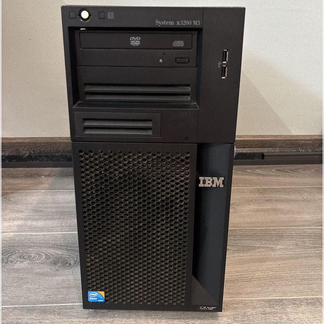 Сервер IBM System x3200 M3 (Xeon x3460)