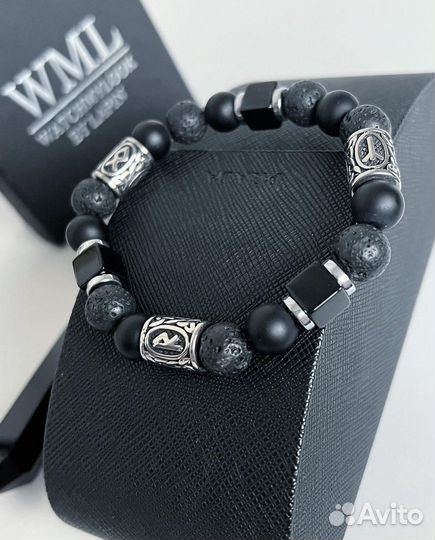 Браслет с рунами по дате рождения из минералов