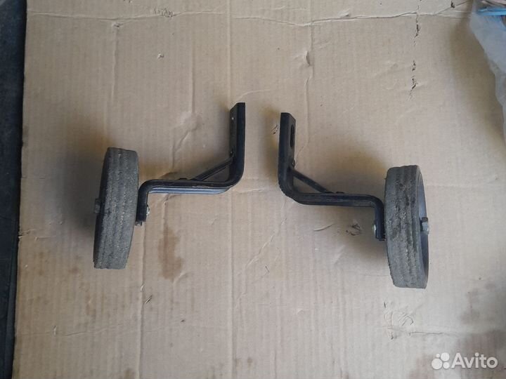 Дополнительные колеса для детского велосипеда