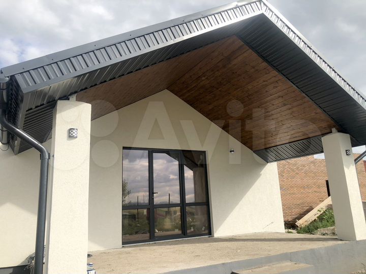 Дом 114 м² на участке 5 сот.