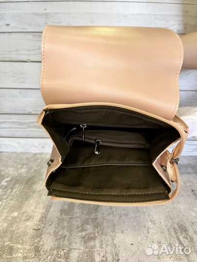 Рюкзак женский розовый