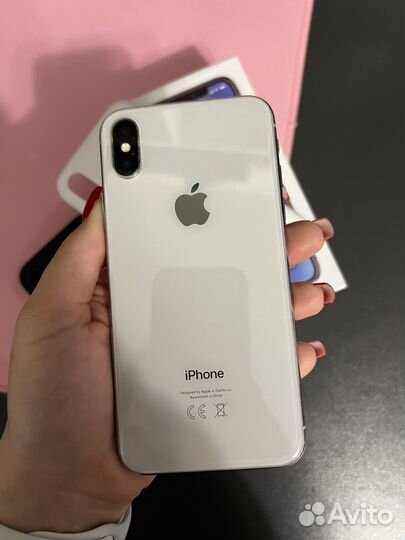 iPhone X, 64 ГБ