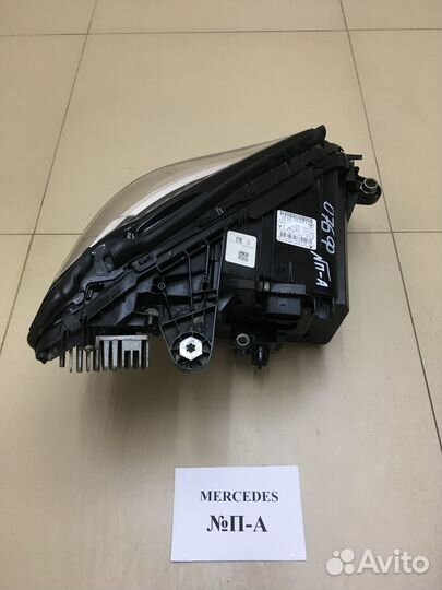 Фара левая Mercedes C-Class W205