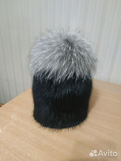 Шапка меховая на вязаной основе