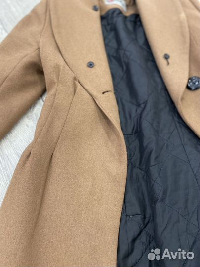 Пальто женское 42 44