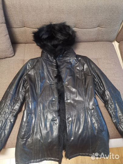 Продам тёплую кожаную дубленку