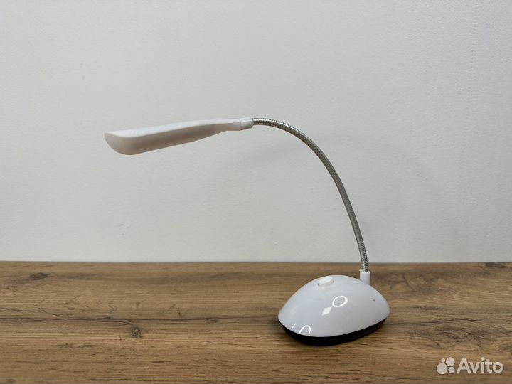 Лампа настольная маленькая на батарейках