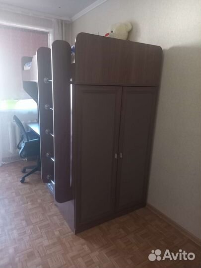 Детская кровать чердак(двухъярусная)