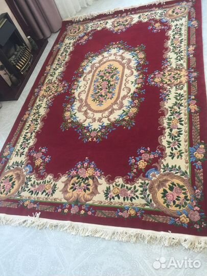 Ковер новый шерстяной