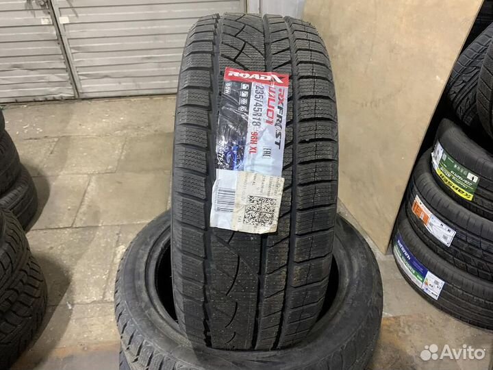 RoadX RX Frost WU01 235/45 R18 98H