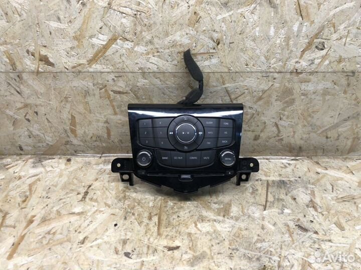 Магнитола Chevrolet Cruze