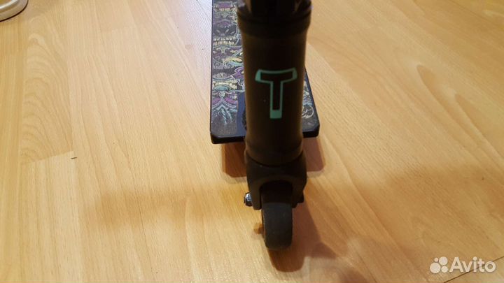 Трюковой самокат