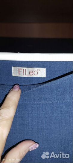 Две женские юбки