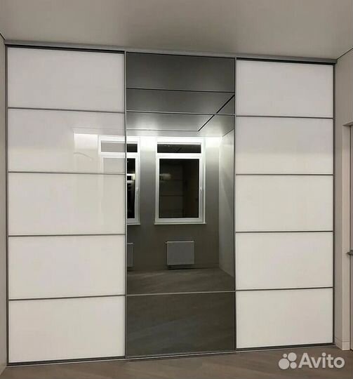 Шкаф-купе с зеркалом на заказ