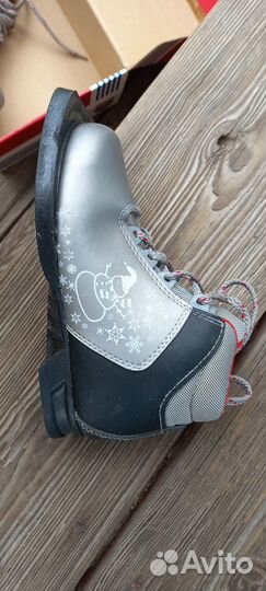 Лыжные ботинки marax 32 размер