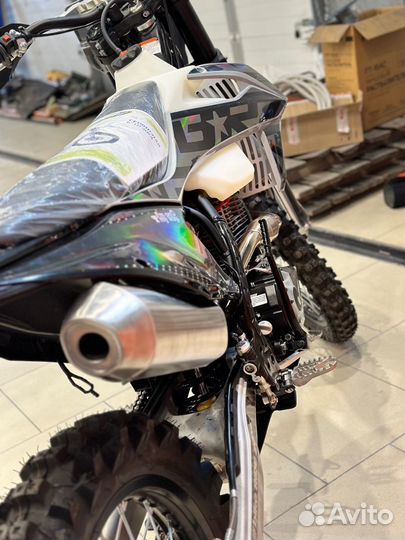 Мотоцикл кроссовый BRZ X5M (172FMM-PR)