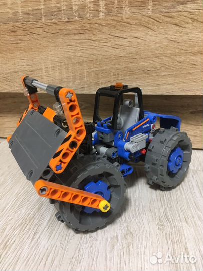 Б/У Lego Technic 42071 Бульдозер