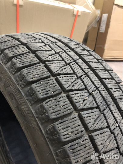 Bridgestone Blizzak Revo GZ 225/55 R17