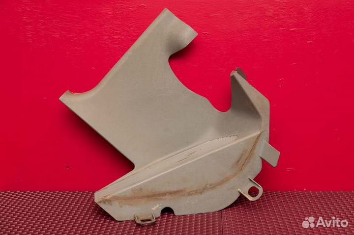 Накладка пола Mercedes E200 W124 M102 1990